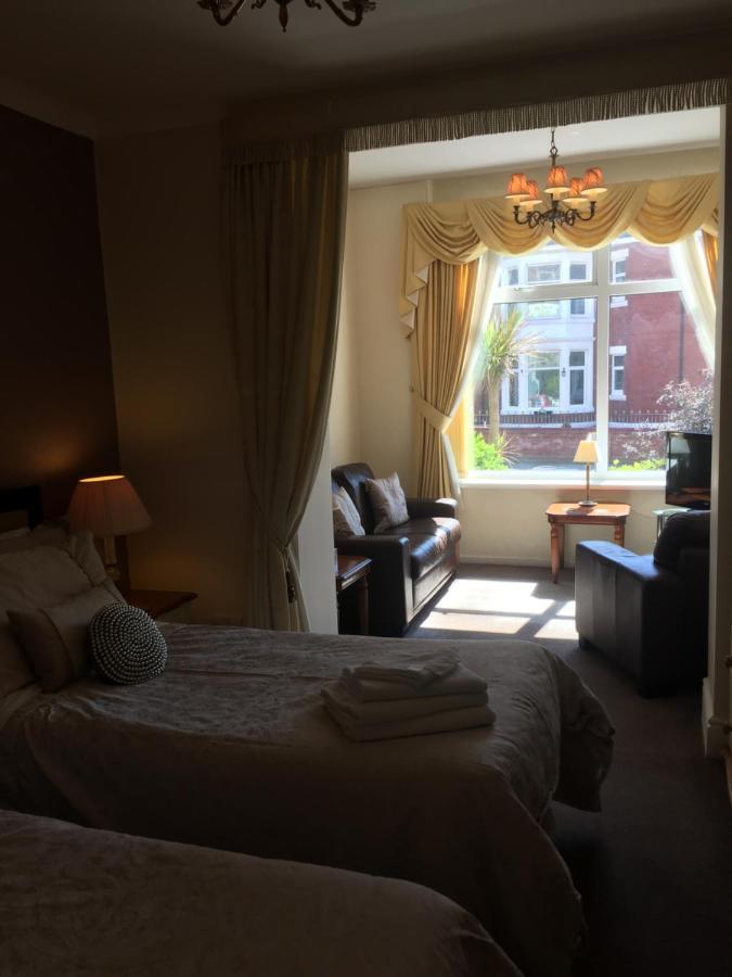 Bed & Breakfast The Fernroyd 3*
